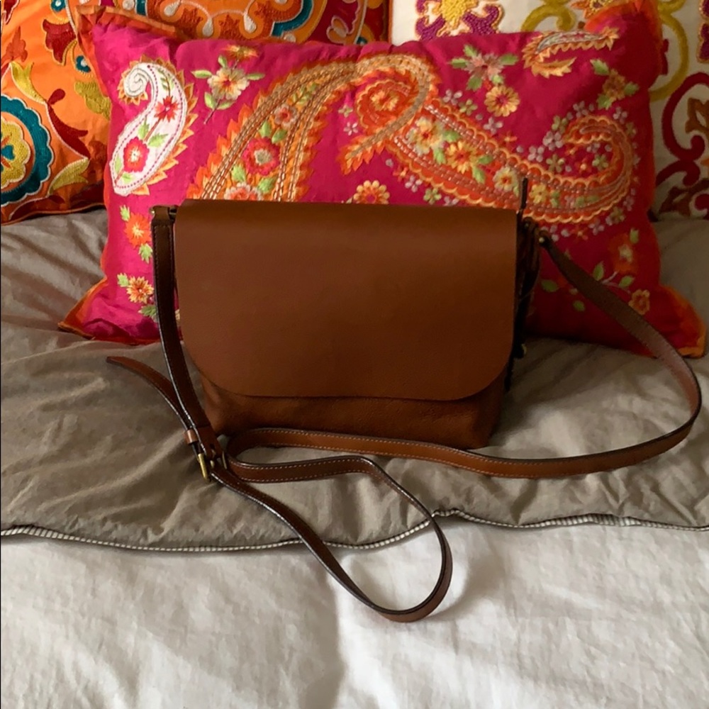 Fossil maya crossbody
